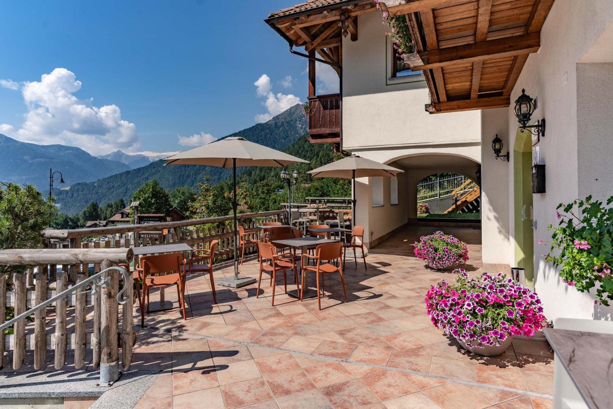 Chalet Campiglio Imperiale Madonna di Campiglio Exterior photo